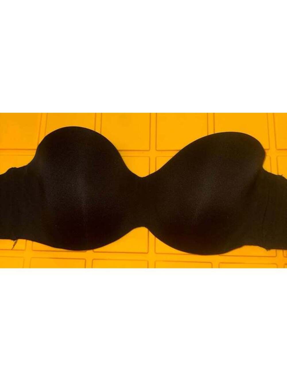 Maidenform strapless bra size 38 DD
